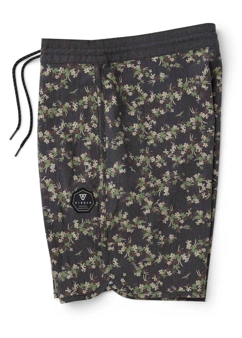 Vissla Tropicanica 18.5" Boardshort in Black, view 6