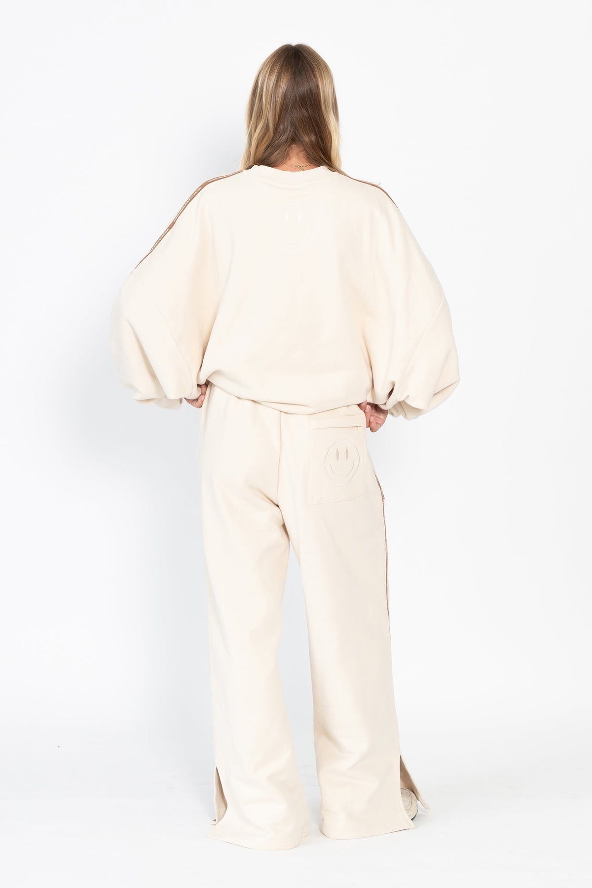 Cloud Racer Sweatpants - Latte
