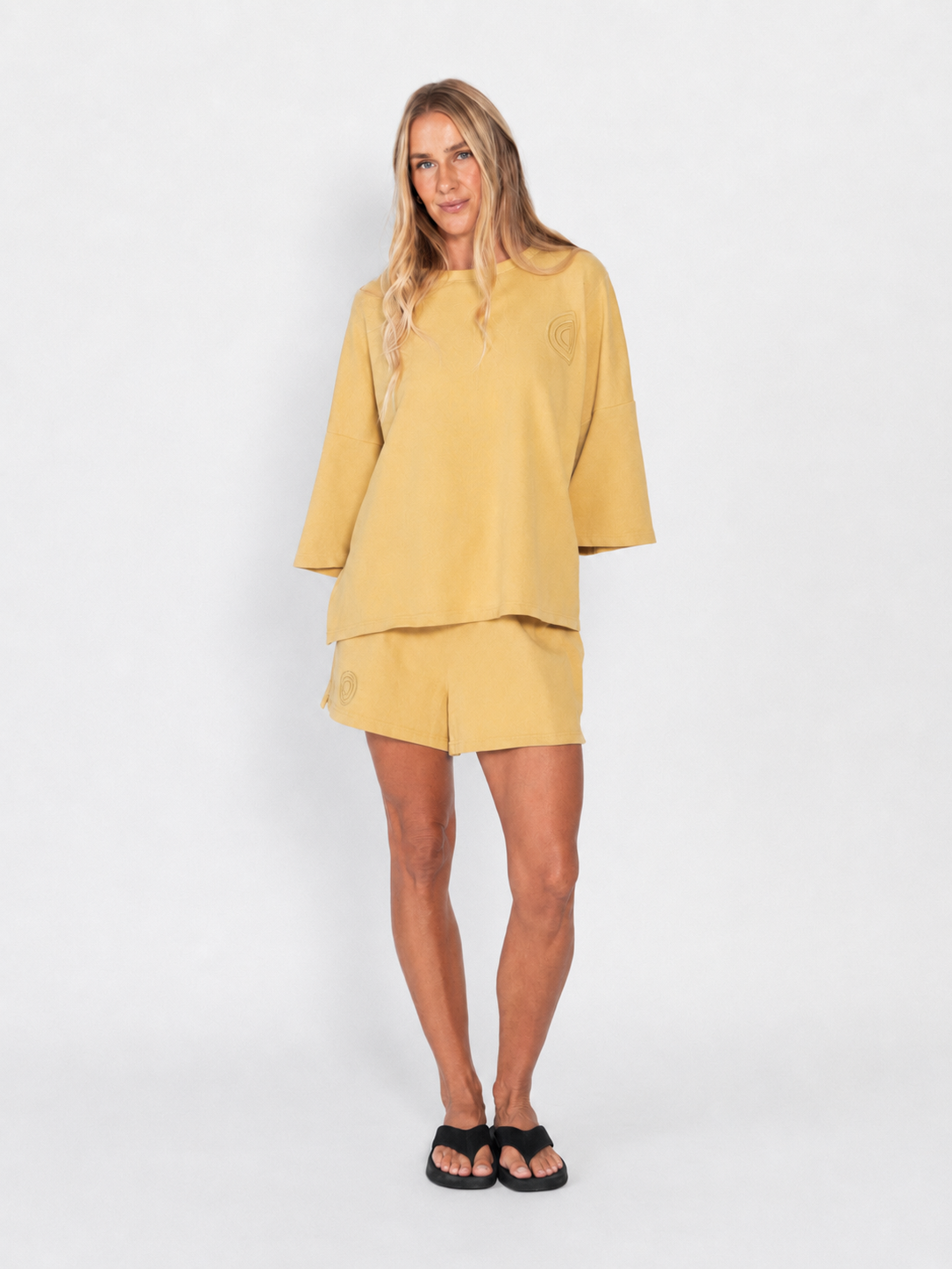 Basic Midweight Tee - Light Mustard