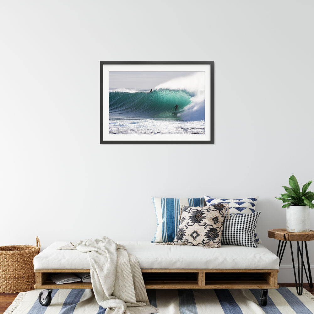 Brett-Burcher-South-Coast-NSW-interior-black-frame--Sparkes