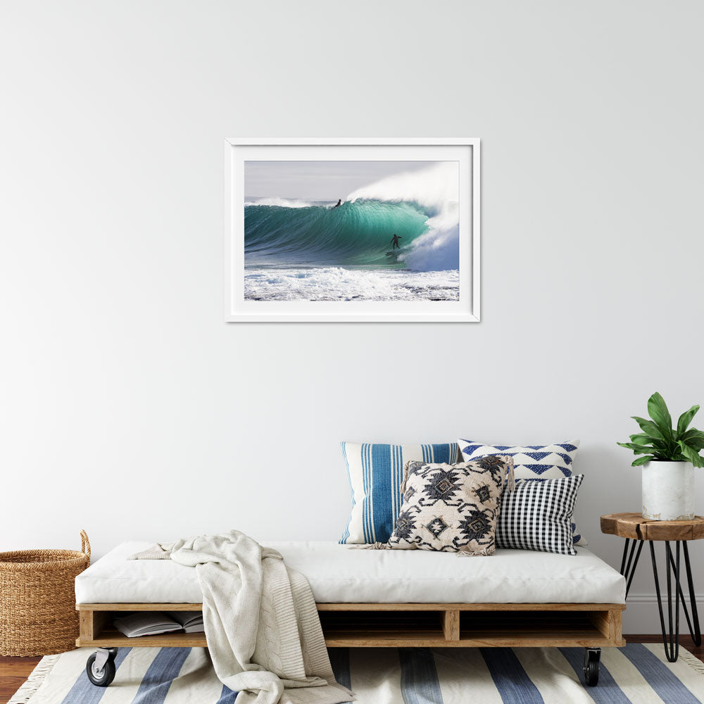 Brett-Burcher-South-Coast-NSW-interior-white-frame--Sparkes