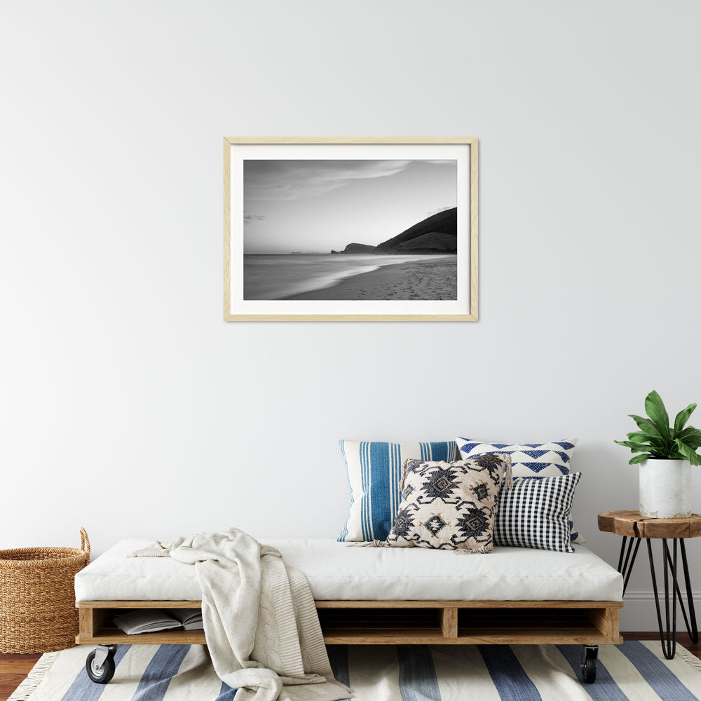 Budgen-Bluey's-Beach,-Dusk-Interior-Natural-Frame