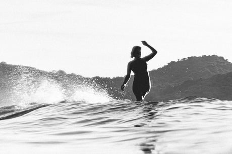 EmyDossett-SaltySee-Wave-Dancer