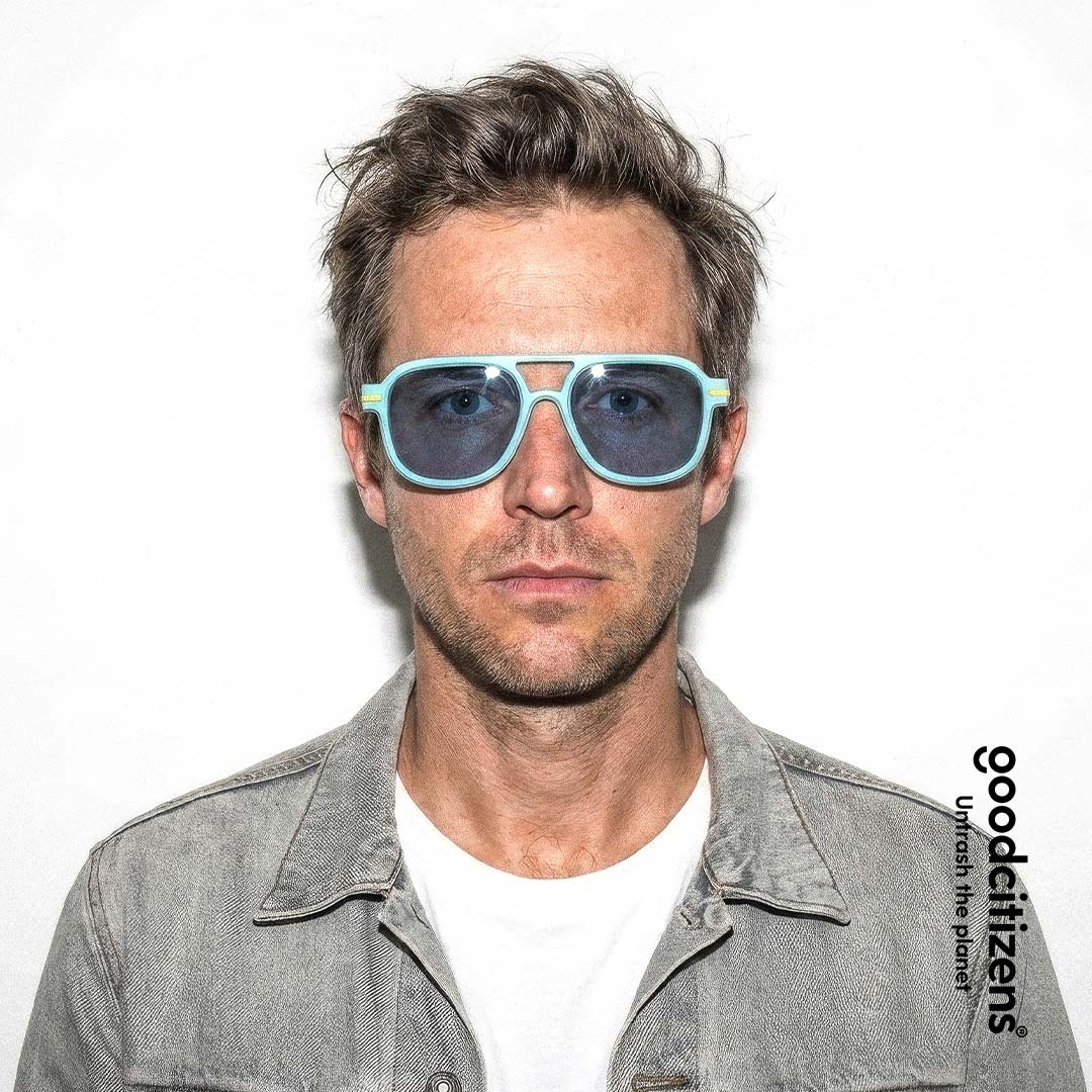 Newport Fluro Blue White Arms