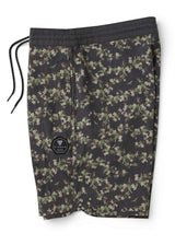 Vissla Tropicanica 18.5" Boardshort in Black, view 8