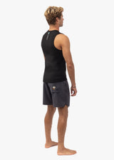 Vissla 7 Seas 2mm Front Zip Vest in Black, view 2