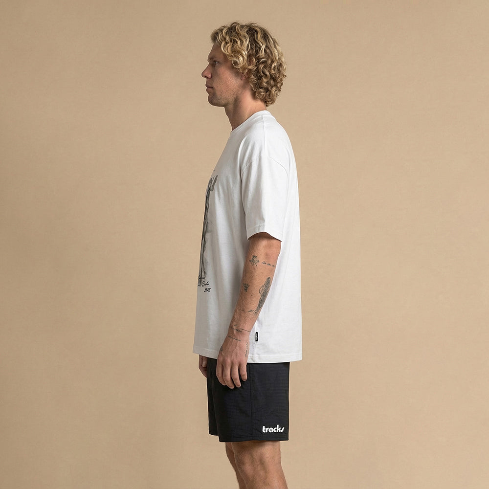 Rabbit Flare 1975 Tee