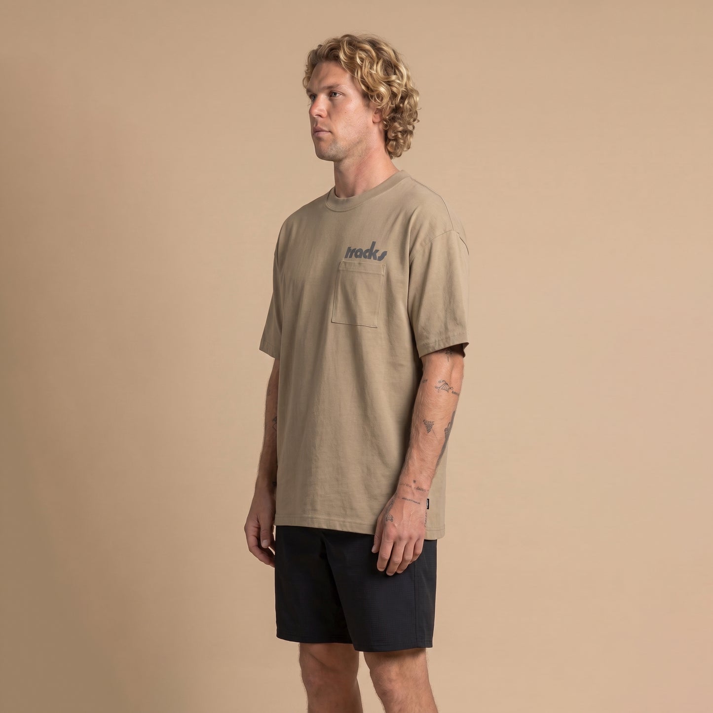 Pouch Pocket Tee