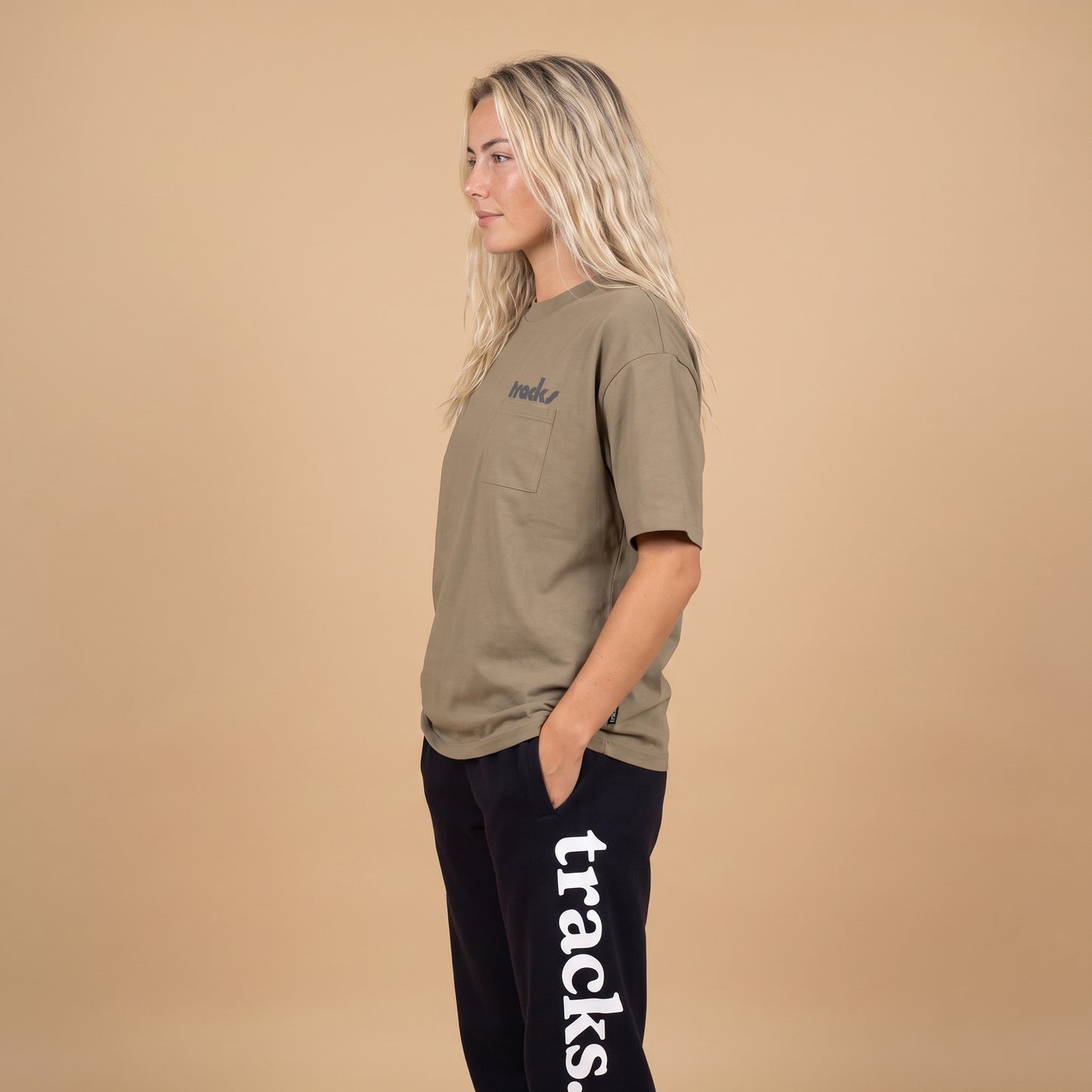Pouch Pocket Tee