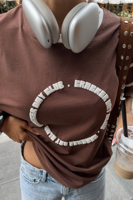 headphones and chocolate racer tee in brown
